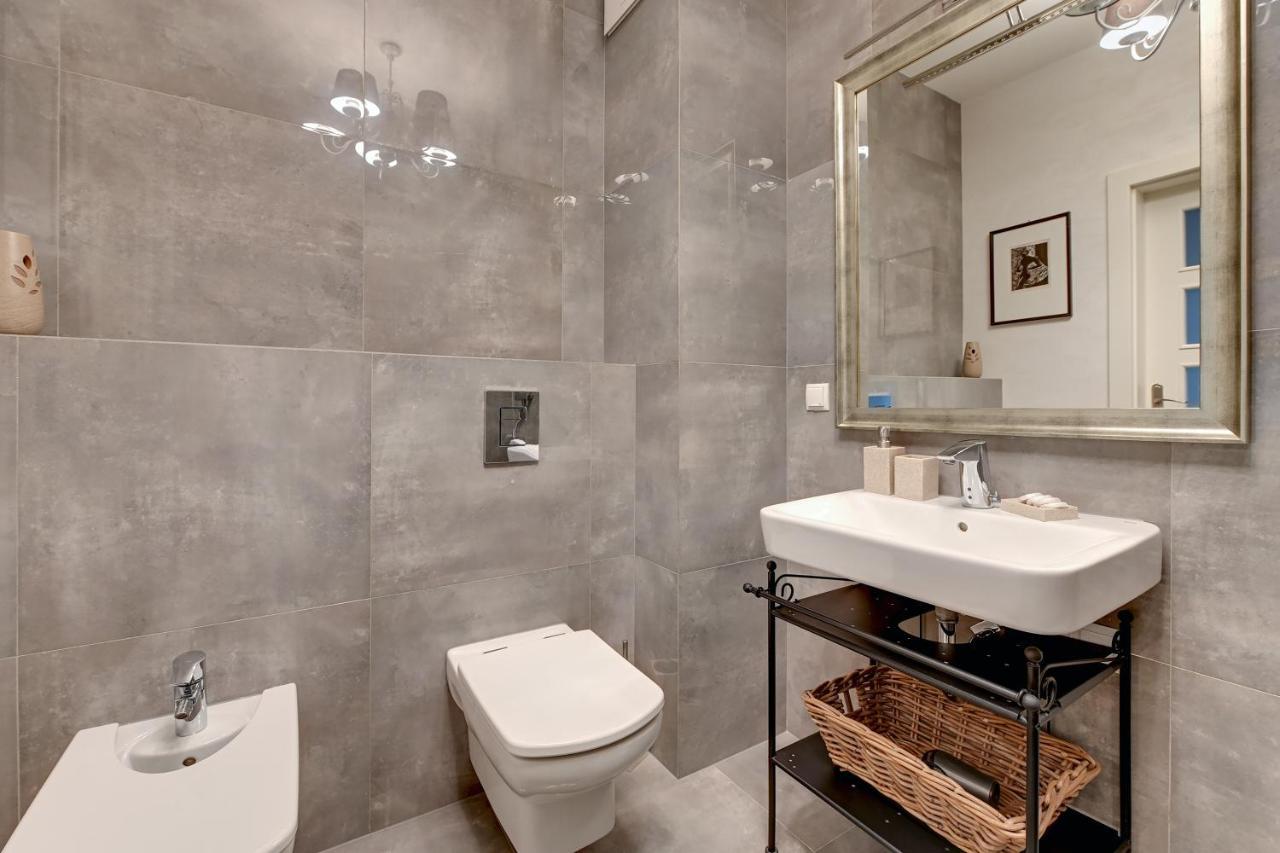 Apartments Riva - Nadmorski Dwor Premium Gdansk Ngoại thất bức ảnh